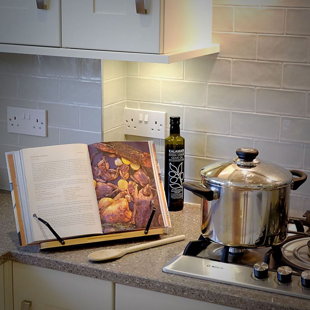 Recipe Book Stand — Bamboo